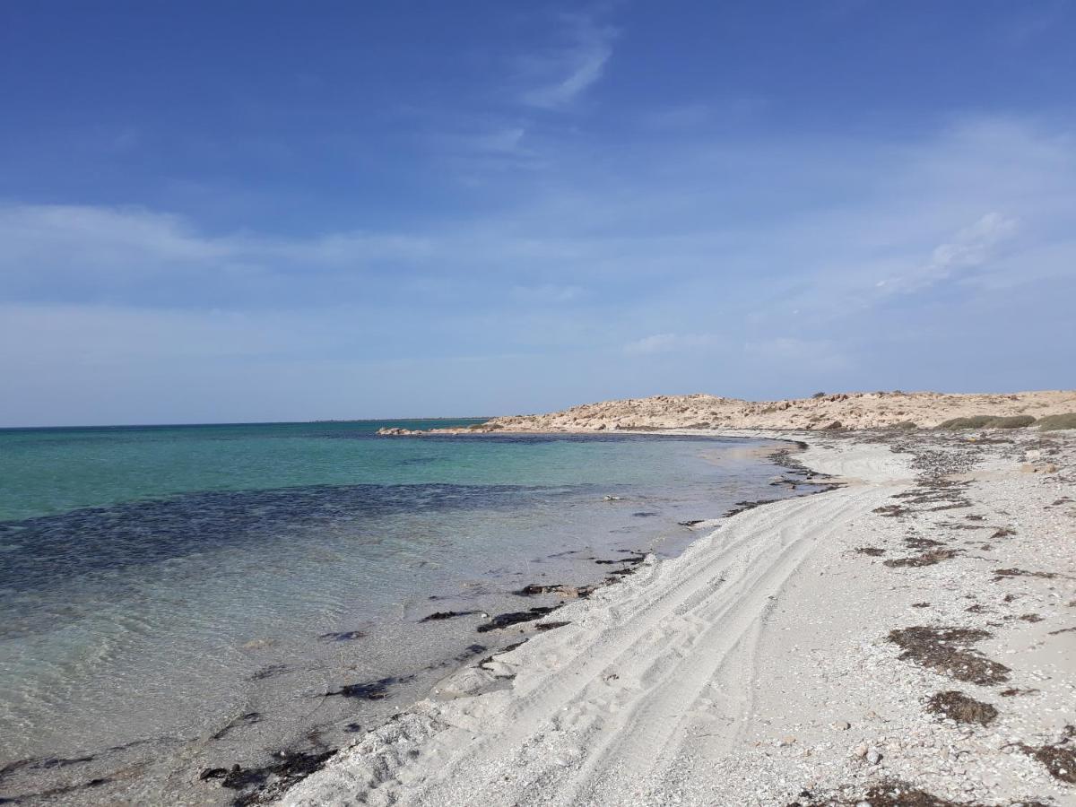 Dar Chick Yahia Ile De Djerba Mezrane Exterior foto